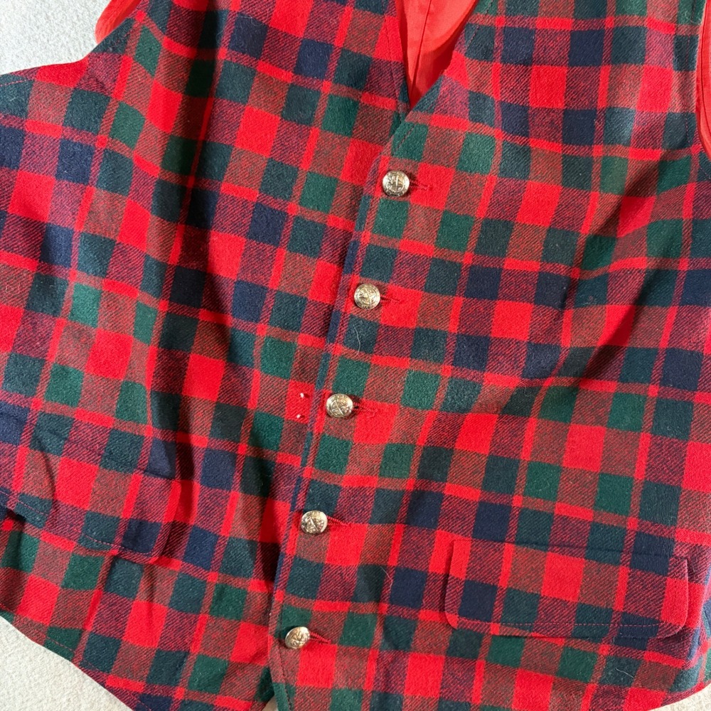 Pendleton Mens Vintage Red Plaid 100% Virgin Wool Vest Made in USA Size L - Picture 4 of 5